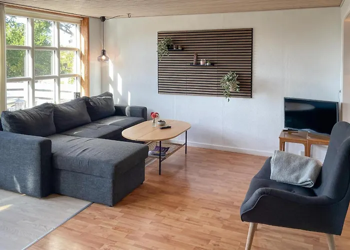 Prázdninový dům Beautiful In With Wifi Millinge